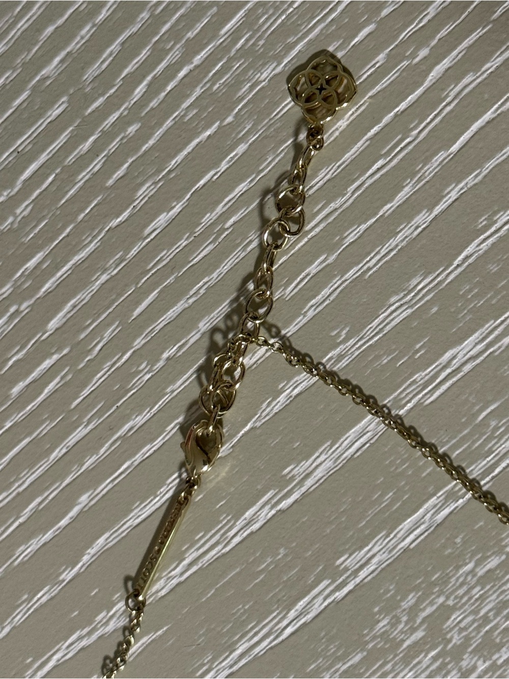 Kendra Scott Elisa Necklace - Picture 5 of 5